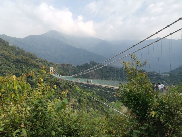 高雄茂林景點多納高吊橋