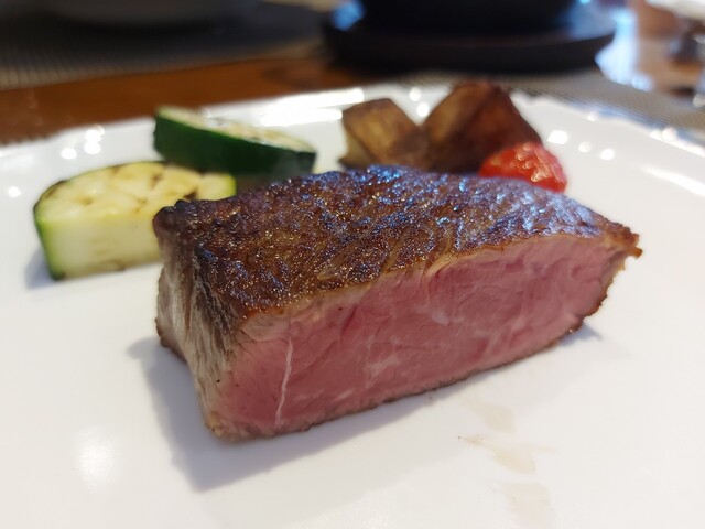 A-STEAK牛排餐酒館美國頂級紐約客牛排