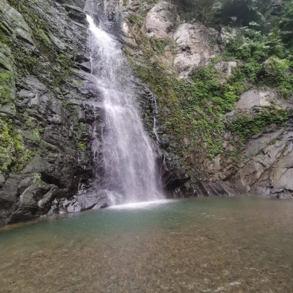 屏東涼山瀑布